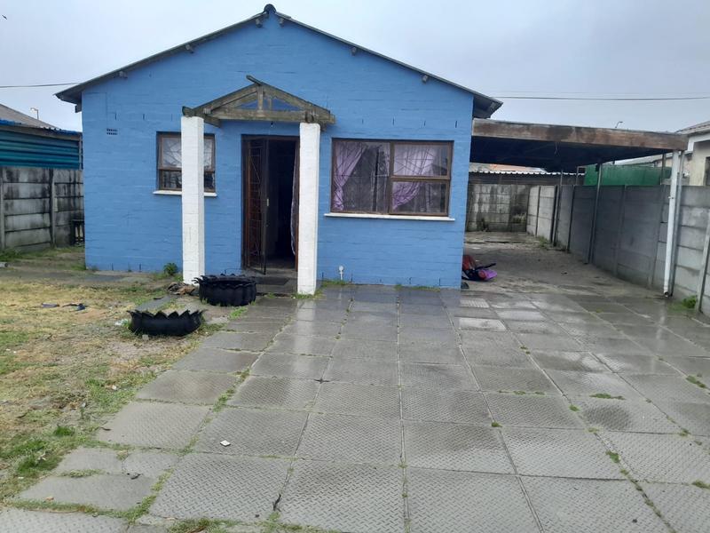 2 Bedroom Property for Sale in Palm Park Western Cape